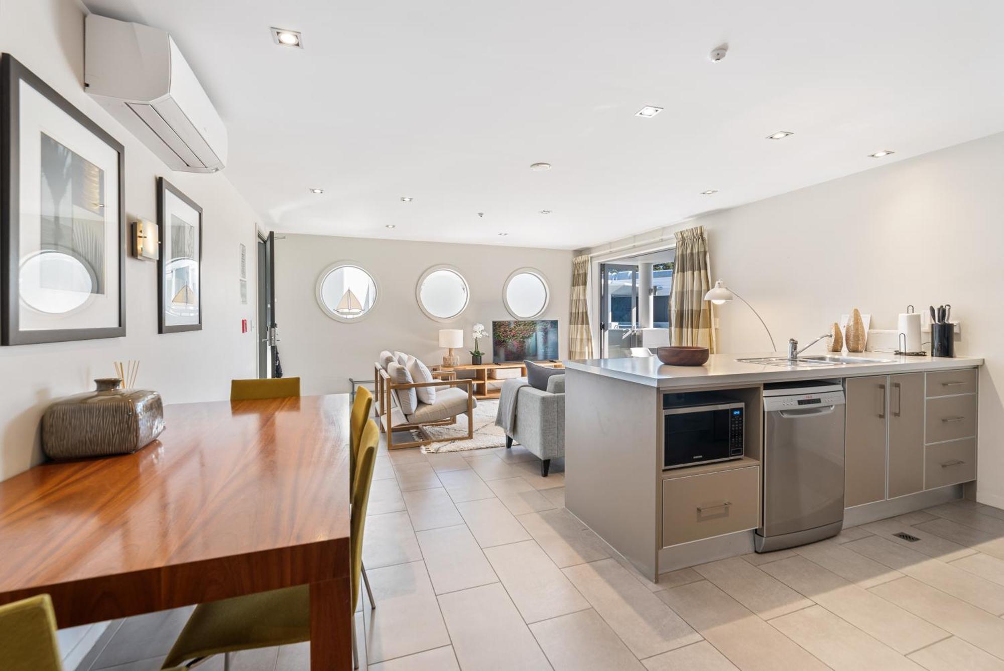 Paihia 2 Bedroom Apartment With Pool Extérieur photo